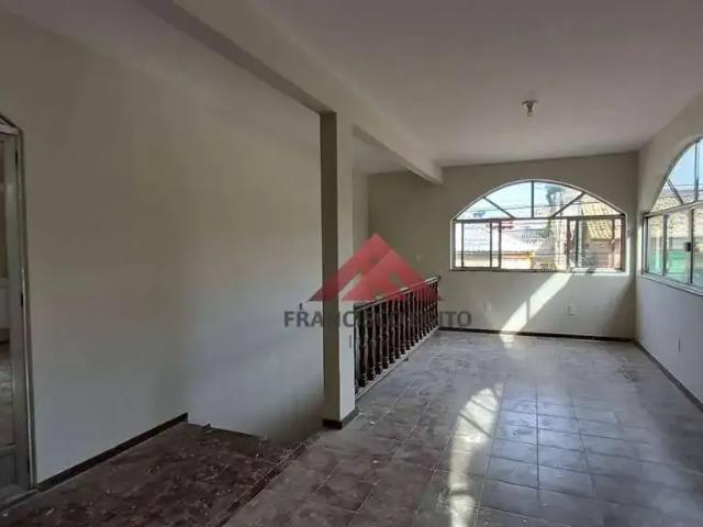 Casa / Sobrado para Venda em São Gonçalo/RJ Vila Iara 3 Quartos