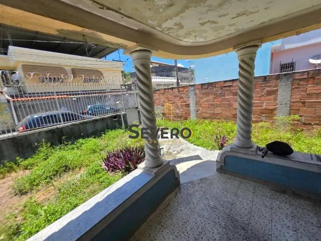Casa / Sobrado para Venda em São Gonçalo/RJ Zé Garoto 3 Quartos