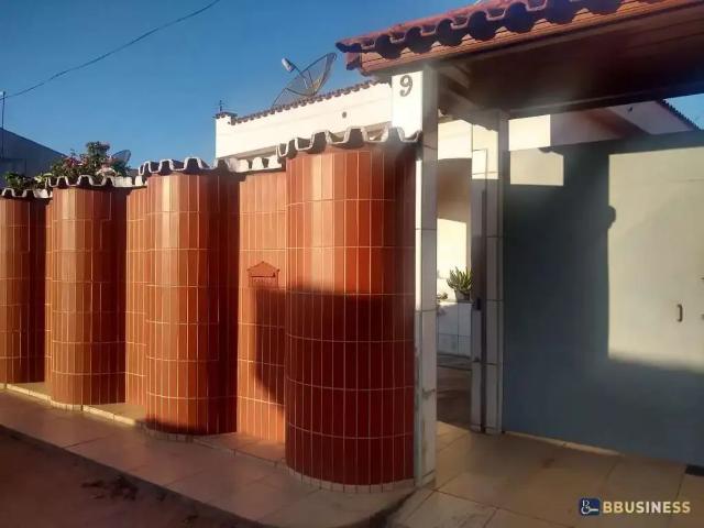 Casa / Sobrado para Venda em São Francisco de Itabapoana/RJ Centro 5 Quartos