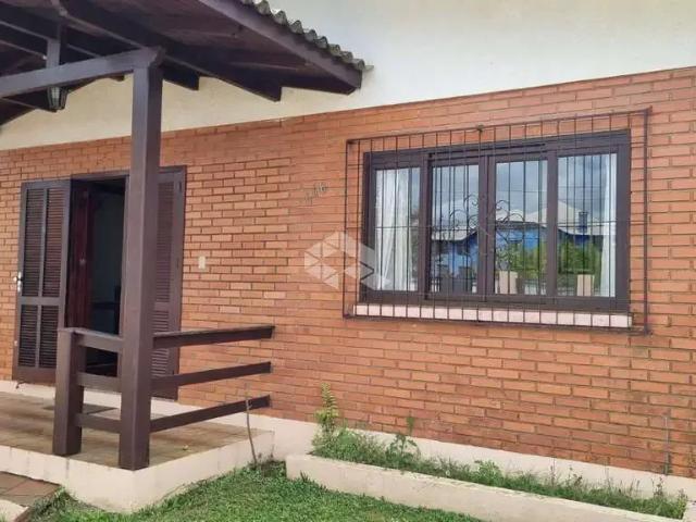 Casa / Sobrado para Venda em São Francisco de Paula/RS Centro 4 Quartos