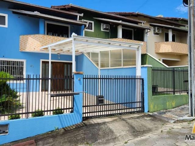 Casa / Sobrado para Venda em São Francisco do Sul/SC Água Branca 3 Quartos