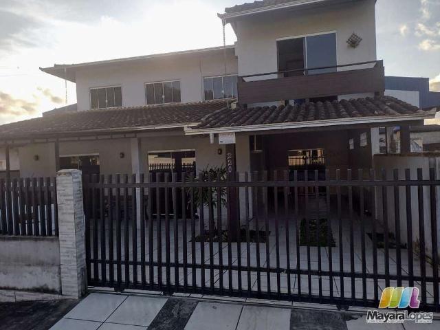 Casa / Sobrado para Venda em São Francisco do Sul/SC Água Branca 5 Quartos