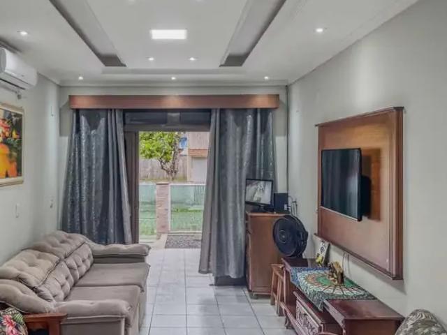 Casa / Sobrado para Venda em São Francisco do Sul/SC Balneário Enseada 3 Quartos