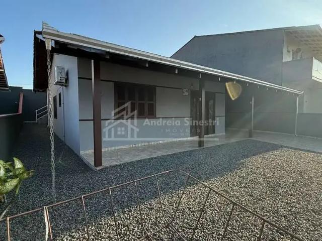 Casa / Sobrado para Venda em São Francisco do Sul/SC Balneário Enseada 4 Quartos