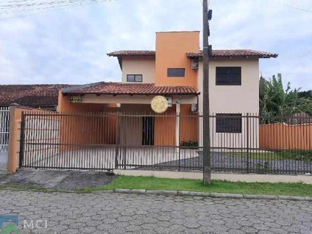 Casa / Sobrado para Venda em São Francisco do Sul/SC Balneário Enseada 4 Quartos