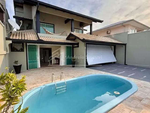 Casa / Sobrado para Venda em São Francisco do Sul/SC Balneário Enseada 4 Quartos