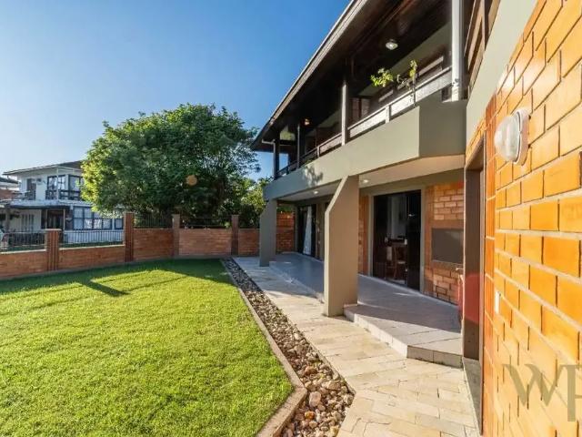 Casa / Sobrado para Venda em São Francisco do Sul/SC Capri 3 Quartos