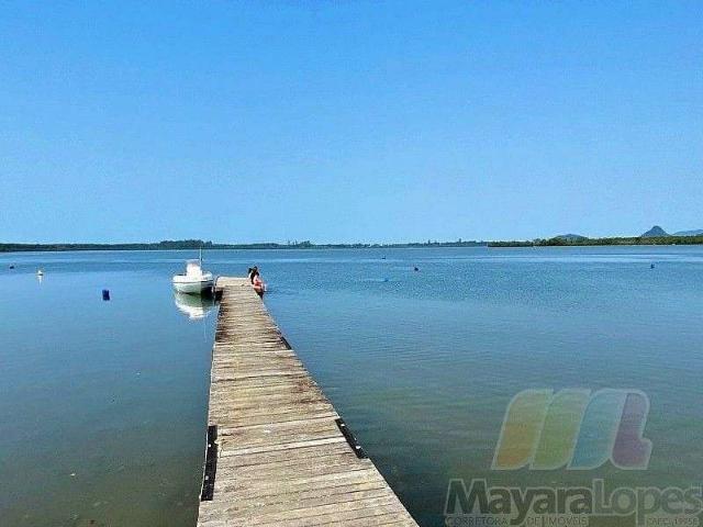 Casa / Sobrado para Venda em São Francisco do Sul/SC Capri 6 Quartos