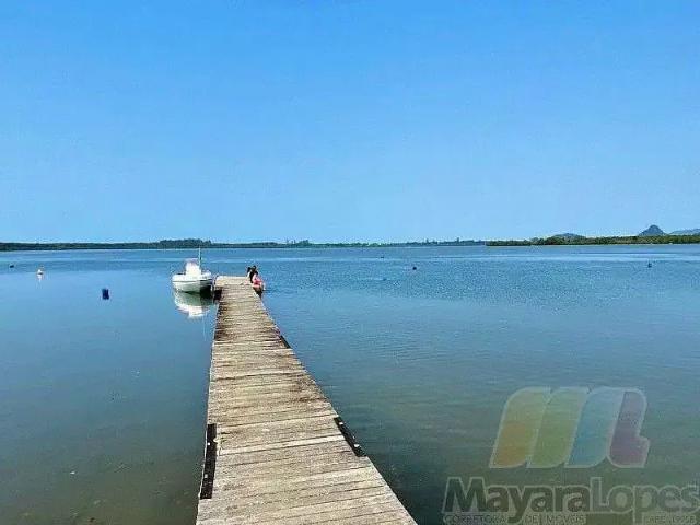 Casa / Sobrado para Venda em São Francisco do Sul/SC Capri 6 Quartos