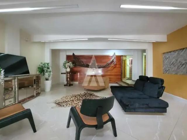 Casa / Sobrado para Venda em São Francisco do Sul/SC Centro 4 Quartos
