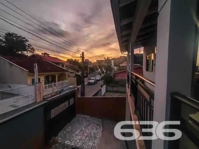 Casa / Sobrado para Venda em São Francisco do Sul/SC Centro 5 Quartos