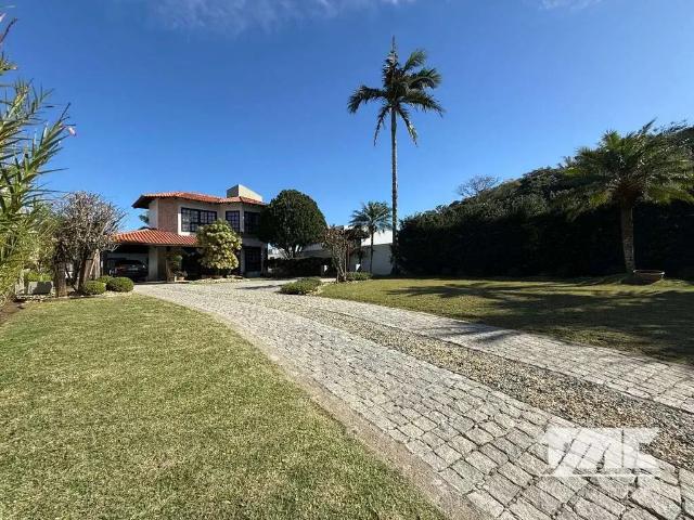 Casa / Sobrado para Venda em São Francisco do Sul/SC Centro 5 Quartos