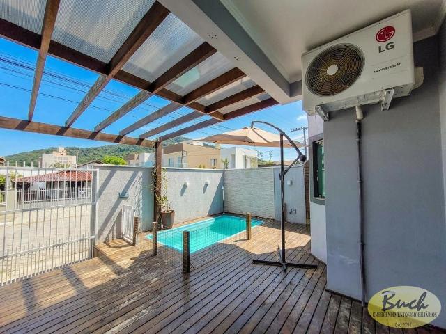 Casa / Sobrado para Venda em São Francisco do Sul/SC Centro 3 Quartos