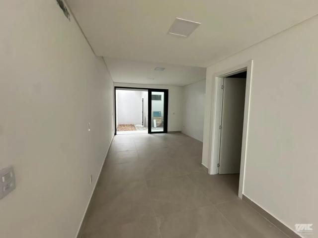 Casa / Sobrado para Venda em São Francisco do Sul/SC Enseada 3 Quartos