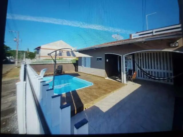 Casa / Sobrado para Venda em São Francisco do Sul/SC Enseada 3 Quartos