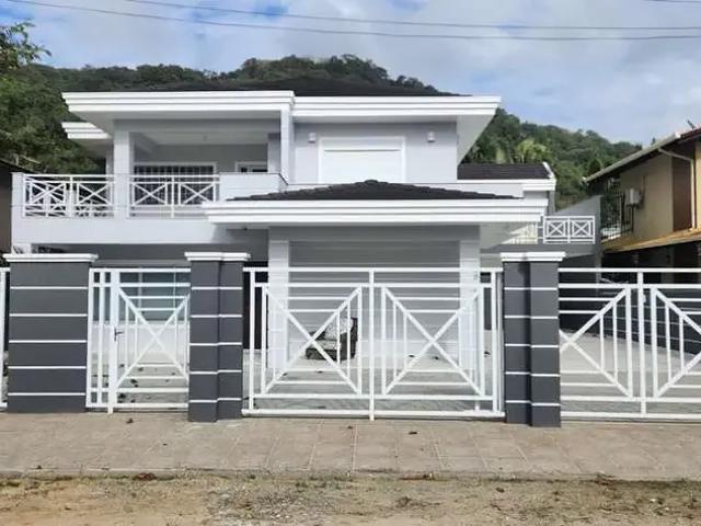 Casa / Sobrado para Venda em São Francisco do Sul/SC Itaguaçu 6 Quartos
