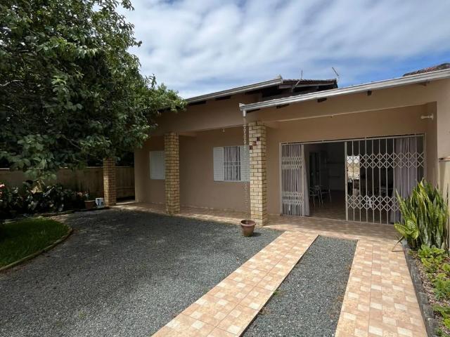 Casa / Sobrado para Venda em São Francisco do Sul/SC Iperoba 3 Quartos