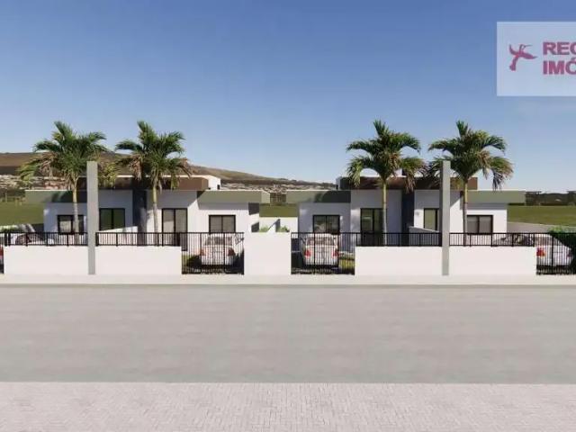 Casa / Sobrado para Venda em São Francisco do Sul/SC Iperoba 2 Quartos