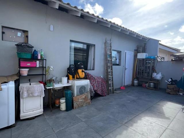 Casa / Sobrado para Venda em São Francisco do Sul/SC Praia do Ervino 2 Quartos