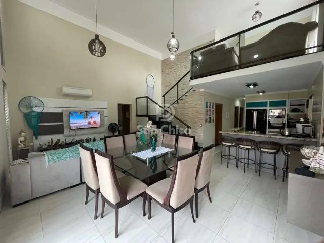 Casa / Sobrado para Venda em São Francisco do Sul/SC Praia Grande 4 Quartos