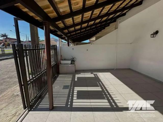 Casa / Sobrado para Venda em São Francisco do Sul/SC Praia Grande 2 Quartos