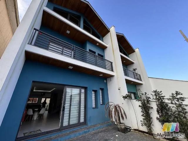 Casa / Sobrado para Venda em São Francisco do Sul/SC Praia Grande 3 Quartos