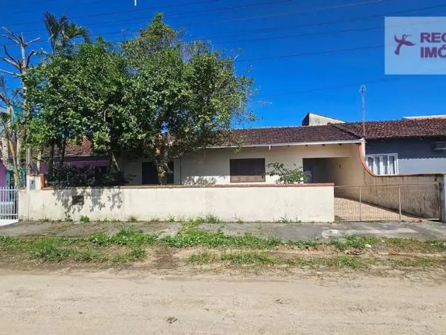 Casa / Sobrado para Venda em São Francisco do Sul/SC Praia Grande 3 Quartos