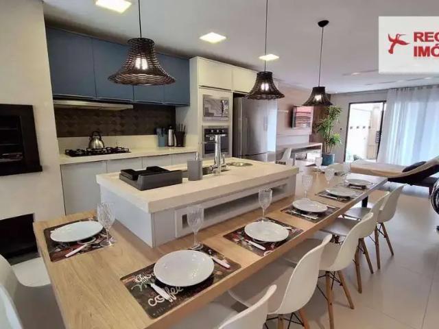 Casa / Sobrado para Venda em São Francisco do Sul/SC Prainha 4 Quartos
