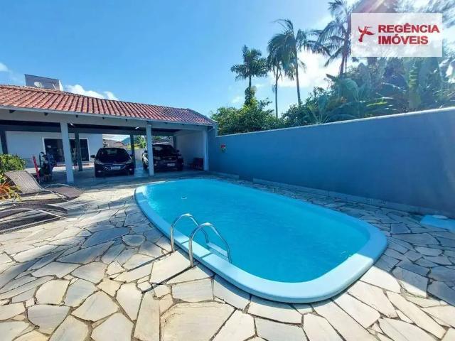 Casa / Sobrado para Venda em São Francisco do Sul/SC Rocio Grande 4 Quartos