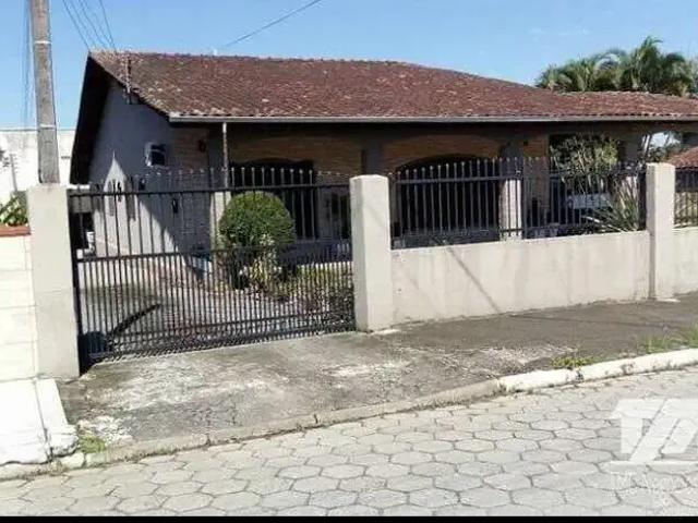 Casa / Sobrado para Venda em São Francisco do Sul/SC Rocio Grande 5 Quartos