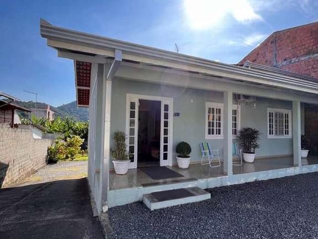 Casa / Sobrado para Venda em São Francisco do Sul/SC São José do Acaraí 3 Quartos