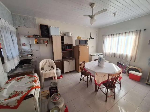 Casa / Sobrado para Venda em São Francisco do Sul/SC Ubatuba 3 Quartos