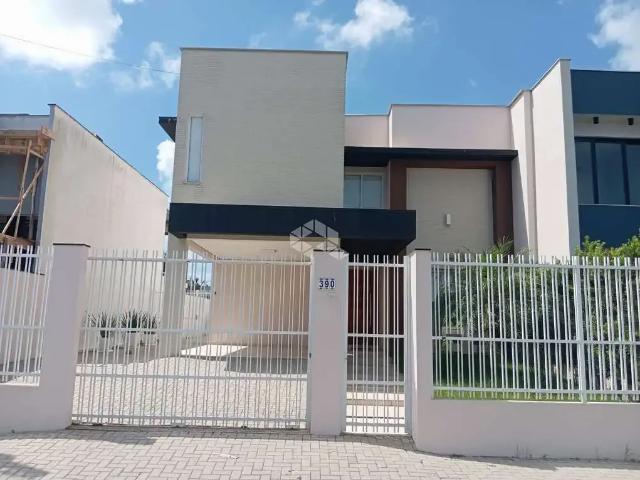 Casa / Sobrado para Venda em São Francisco do Sul/SC Ubatuba 3 Quartos