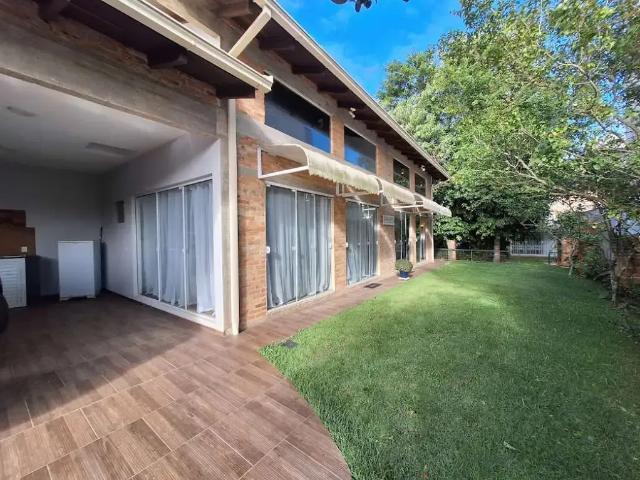 Casa / Sobrado para Venda em São Francisco do Sul/SC Ubatuba 2 Quartos