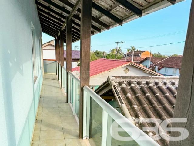 Casa / Sobrado para Venda em São Francisco do Sul/SC Ubatuba 7 Quartos