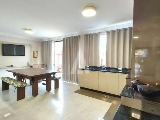 Casa / Sobrado para Venda em São Francisco do Sul/SC Ubatuba 4 Quartos