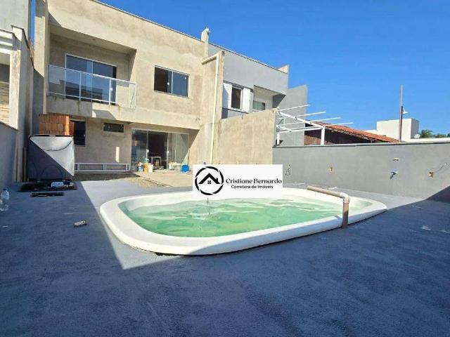 Casa / Sobrado para Venda em São Francisco do Sul/SC Ubatuba 4 Quartos