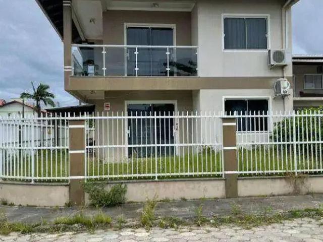 Casa / Sobrado para Venda em São Francisco do Sul/SC Ubatuba 4 Quartos