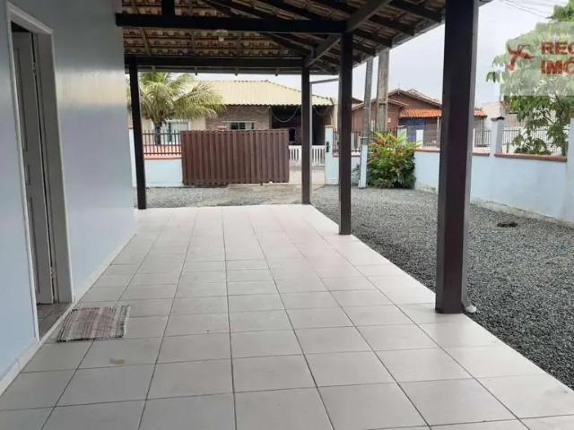 Casa / Sobrado para Venda em São Francisco do Sul/SC Ubatuba 5 Quartos