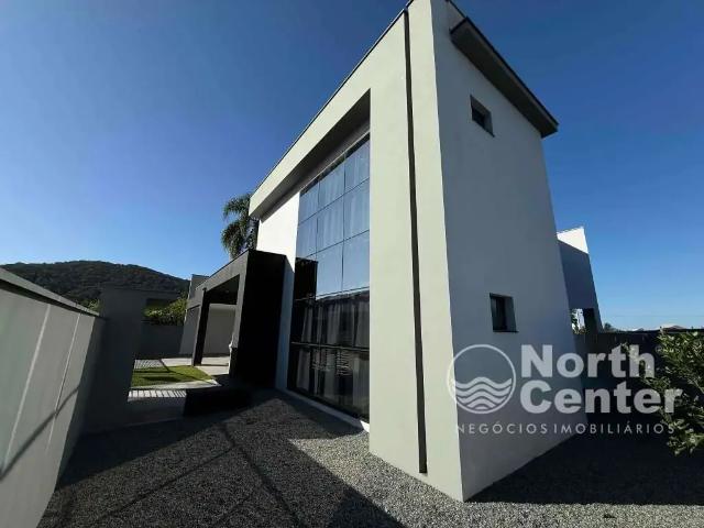 Casa / Sobrado para Venda em São Francisco do Sul/SC Ubatuba 6 Quartos