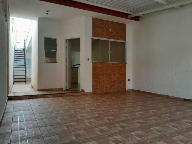 Casa / Sobrado para Venda em São João da Boa Vista/SP Jardim Almeida 2 Quartos