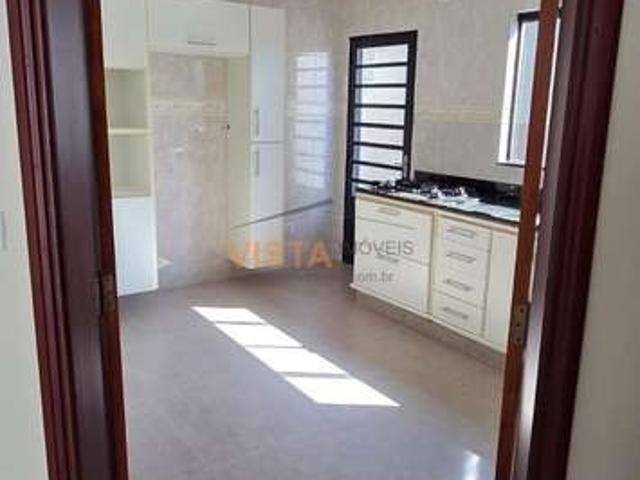 Casa / Sobrado para Venda em São João da Boa Vista/SP Jardim Guanabara 3 Quartos