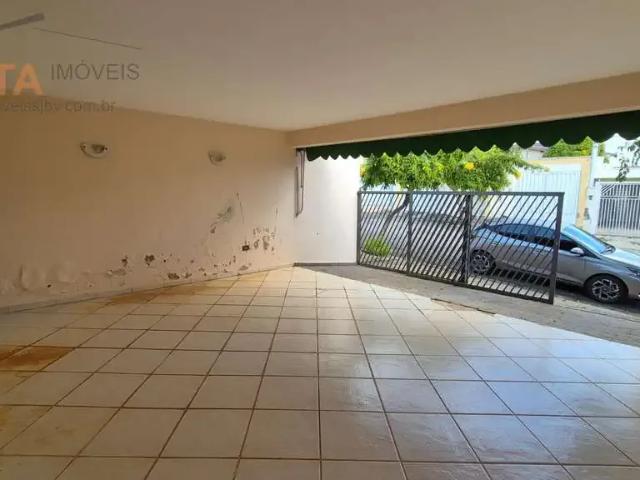Casa / Sobrado para Venda em São João da Boa Vista/SP Jardim Nova São João 3 Quartos