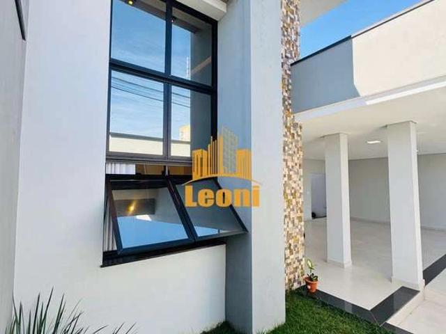 Casa / Sobrado para Venda em São João da Boa Vista/SP Recanto do Lago 3 Quartos