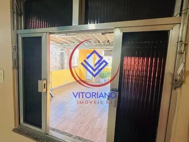 Casa / Sobrado para Venda em São João de Meriti/RJ Centro 2 Quartos