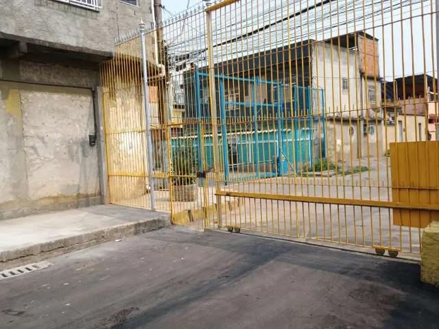 Casa / Sobrado para Venda em São João de Meriti/RJ Coelho da Rocha 2 Quartos