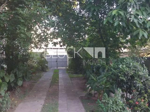 Casa / Sobrado para Venda em São João de Meriti/RJ Parque Analândia 3 Quartos