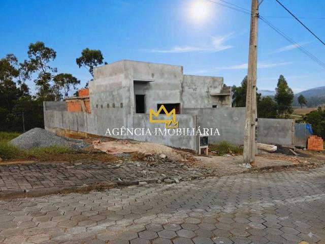 Casa / Sobrado para Venda em São João do Itaperiú/SC Centro 2 Quartos