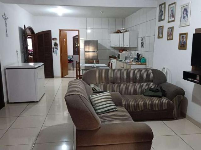 Casa / Sobrado para Venda em São João do Ivaí/PR Jardim Maria Eduarda 3 Quartos