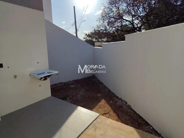 Casa / Sobrado para Venda em São José da Lapa/MG Cachoeira 2 Quartos